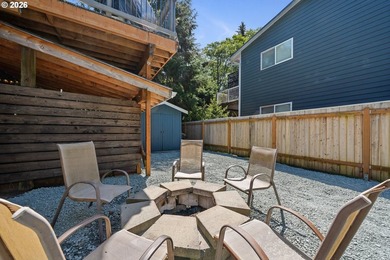 Spotlessly clean four bedroom, two bath home located a few quick - photo 26