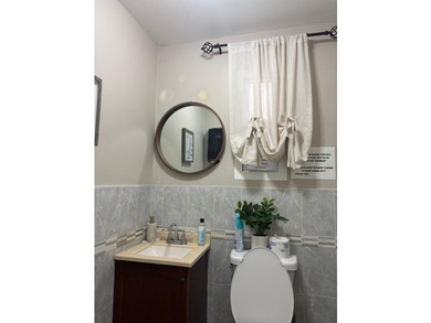 880 E 180th - photo 3