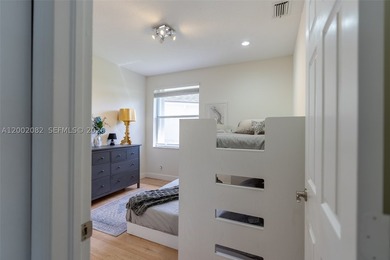 This is where privacy meets presence. A lakefront setting, a - photo 48