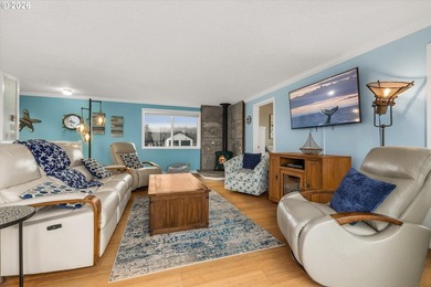 Experience breathtaking ocean views from both levels. Furnished - photo 13