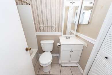 Perfect for first-time buyers or savvy investors!Welcome to this - photo 23