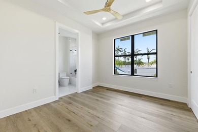 Introducing a newly built 3-bedroom, 3.5-bath luxury townhome in - photo 25