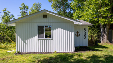 Updated with High-End Finishes Throughout!! - photo 5