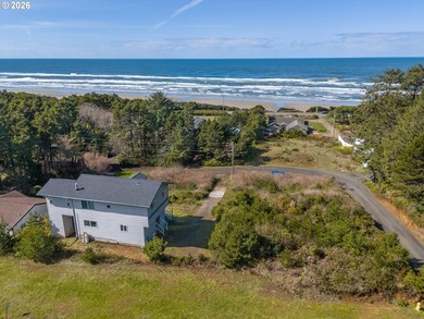 Experience breathtaking ocean views from both levels. Furnished - photo 37