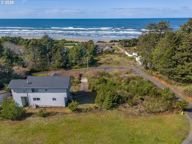 Experience breathtaking ocean views from both levels. Furnished - photo 38