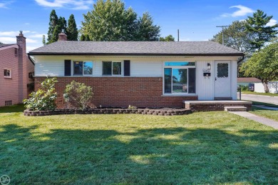 Lake Saint Clair Home For Sale in Saint Clair Shores Michigan