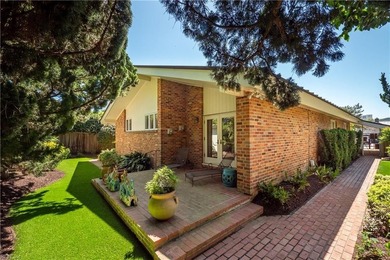 Welcome to this Oceanside, Mid-Century Modern, 3 bed 4.5 bath - photo 41