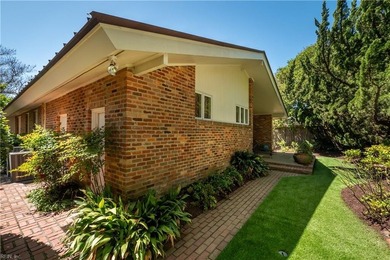 Welcome to this Oceanside, Mid-Century Modern, 3 bed 4.5 bath - photo 45