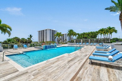 On the 16th floor of Water Club, this impeccably maintained - photo 46