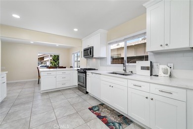 27682 Estepona - photo 5