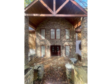 Lake Front Lodge with Guest House SOLD - photo 2