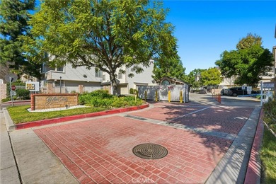 Lake Condo For Sale in Pacoima, California