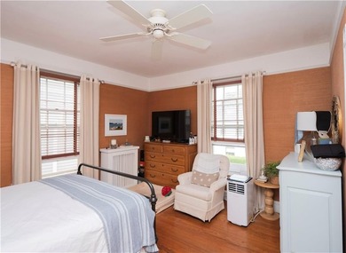 Tucked off Kay St, this side by side two family home is a - photo 14