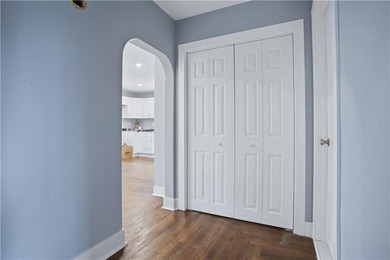 Stunning fully remodeled 2-family home in Middletown, offering - photo 14
