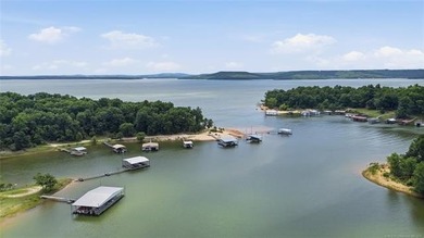 Everything you need for the perfect lake retreat-waterfront - photo 5