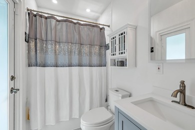 Stunning Imperial Point Home in a Prime Northeast Fort - photo 18
