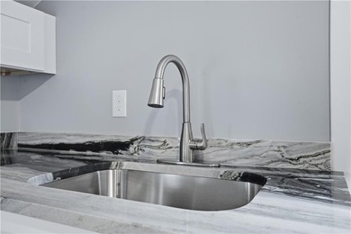 Stunning fully remodeled 2-family home in Middletown, offering - photo 18