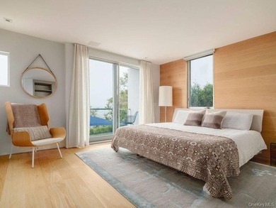 Cutchogue Showstopper. Perched atop a 55-foot bluff overlooking - photo 24