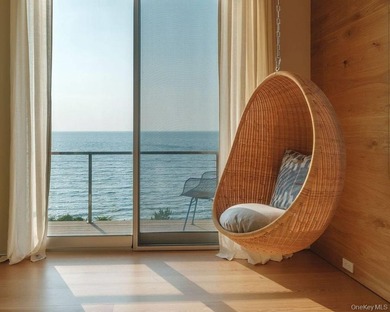 Cutchogue Showstopper. Perched atop a 55-foot bluff overlooking - photo 27