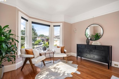 Rooted in the architectural grace of 1907, this distinguished - photo 38
