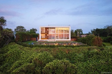 Cutchogue Showstopper. Perched atop a 55-foot bluff overlooking - photo 43