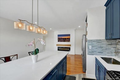 Beautiful Two-Bedroom Gem in the Heart of Pelham Manor! Located - photo 4