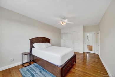Beautiful Two-Bedroom Gem in the Heart of Pelham Manor! Located - photo 10
