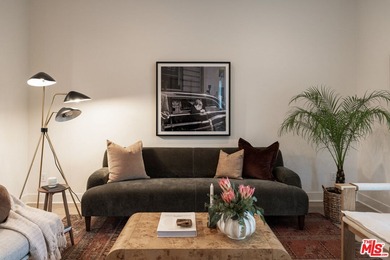 Silver Lake Reservoir Home Active Under Contract in Los Angeles California