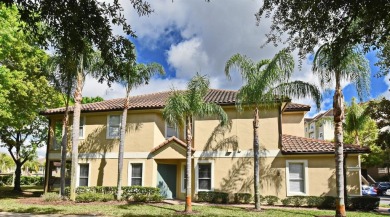 Lake Townhome/Townhouse For Sale in Orlando, Florida