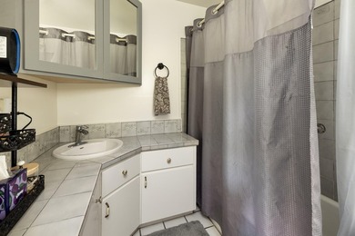 Conveniently located in one of Carpinteria's most sought after - photo 16