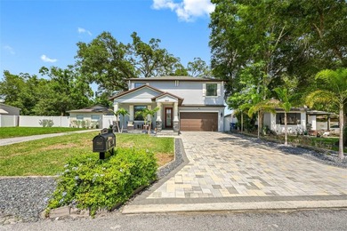 Under contract-accepting backup offers. Welcome to this - photo 2