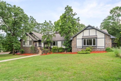 Lake Home For Sale in Hot Springs, Arkansas