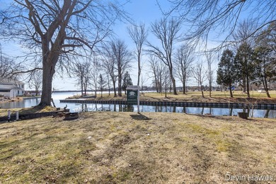 Tucked along 64 feet of private channel frontage with direct - photo 8