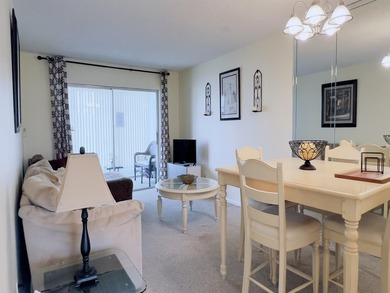 Stunning 1/1 comes furnished or unfurnished, ideal Sunrise - photo 6