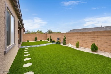 This single-story home in Henderson's Cadence community offers