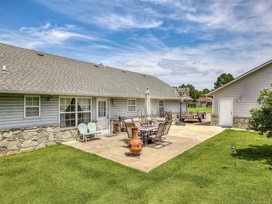 Welcome to 36 Meadowlark Dr in Longtown Estates, where - photo 10