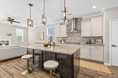 Welcome to 2073 Kemmerlin Street, a beautifully appointed home - photo 2