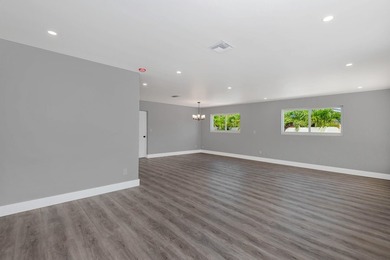 Discover this charming 3-bedroom, 2-bathroom single-family - photo 16