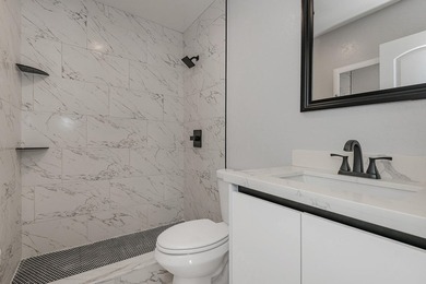 Discover this charming 3-bedroom, 2-bathroom single-family - photo 18