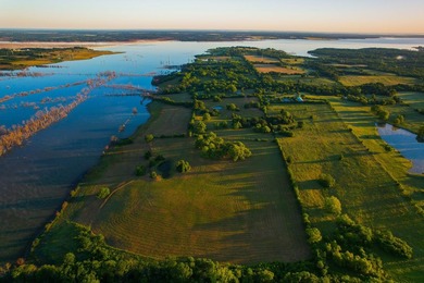 Welcome to an impressive, undeveloped waterfront tract on Bois - photo 20