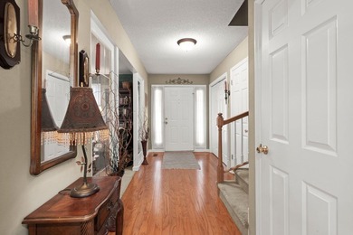 Nestled on a beautiful lot in the established Shadowmoss - photo 6