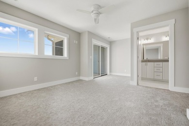 Your lakefront condominium awaits! Brand new and ready for you - photo 27