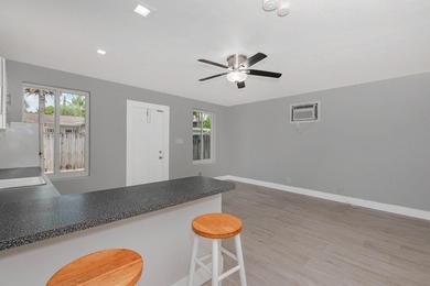 Discover this charming 3-bedroom, 2-bathroom single-family - photo 30