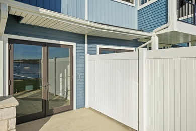 Your lakefront condominium awaits! Brand new and ready for you - photo 33