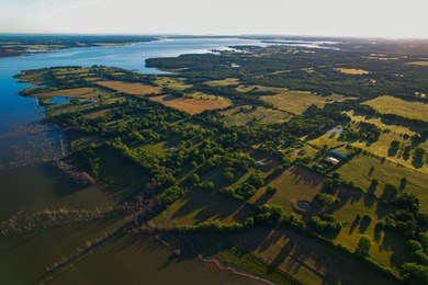 Welcome to an impressive, undeveloped waterfront tract on Bois - photo 34