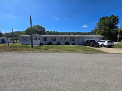 Lake Home For Sale in Templeton, Pennsylvania