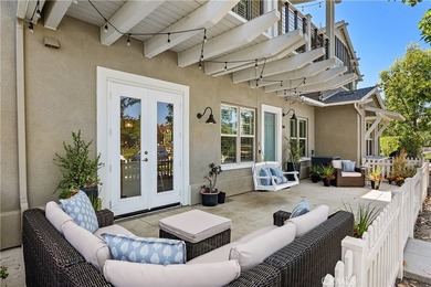 Welcome to the much-desired Verandas Townhome located in Rancho - photo 3