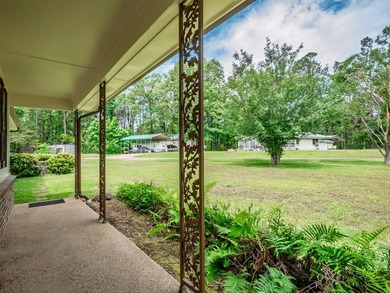 This house in move in ready. If you like hunting and fishing - photo 11