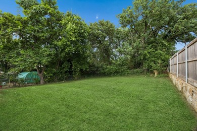 Investor opportunity! Don't miss your chance to own two homes - photo 12
