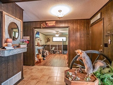 This house in move in ready. If you like hunting and fishing - photo 15